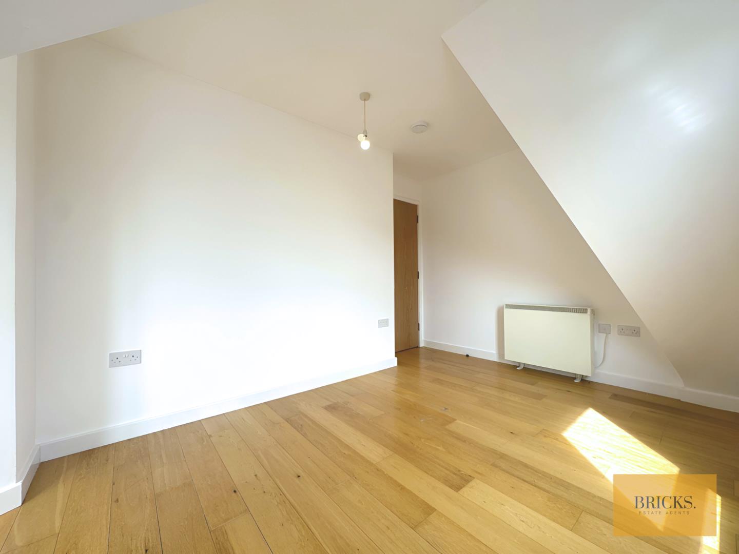 6Mo907VmU0ywpbVkp9OUAw